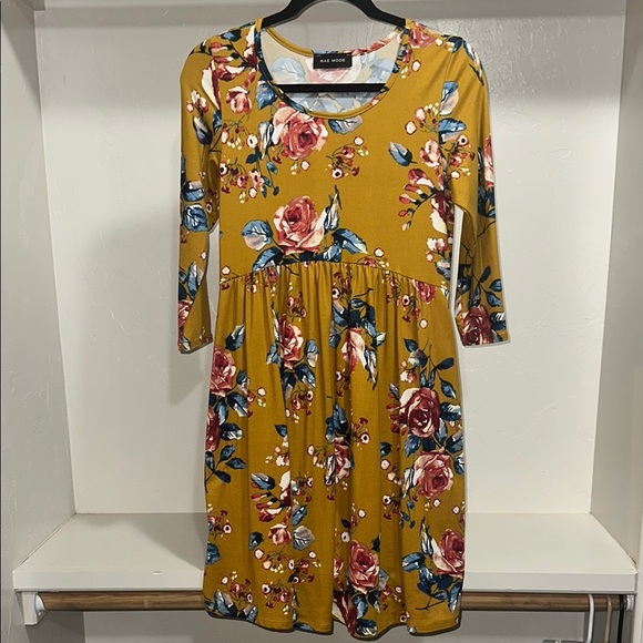 Blue and Pink Floral Sundress with 3/4 Sleeves and Scoop Neck - Picture 1 of 6
